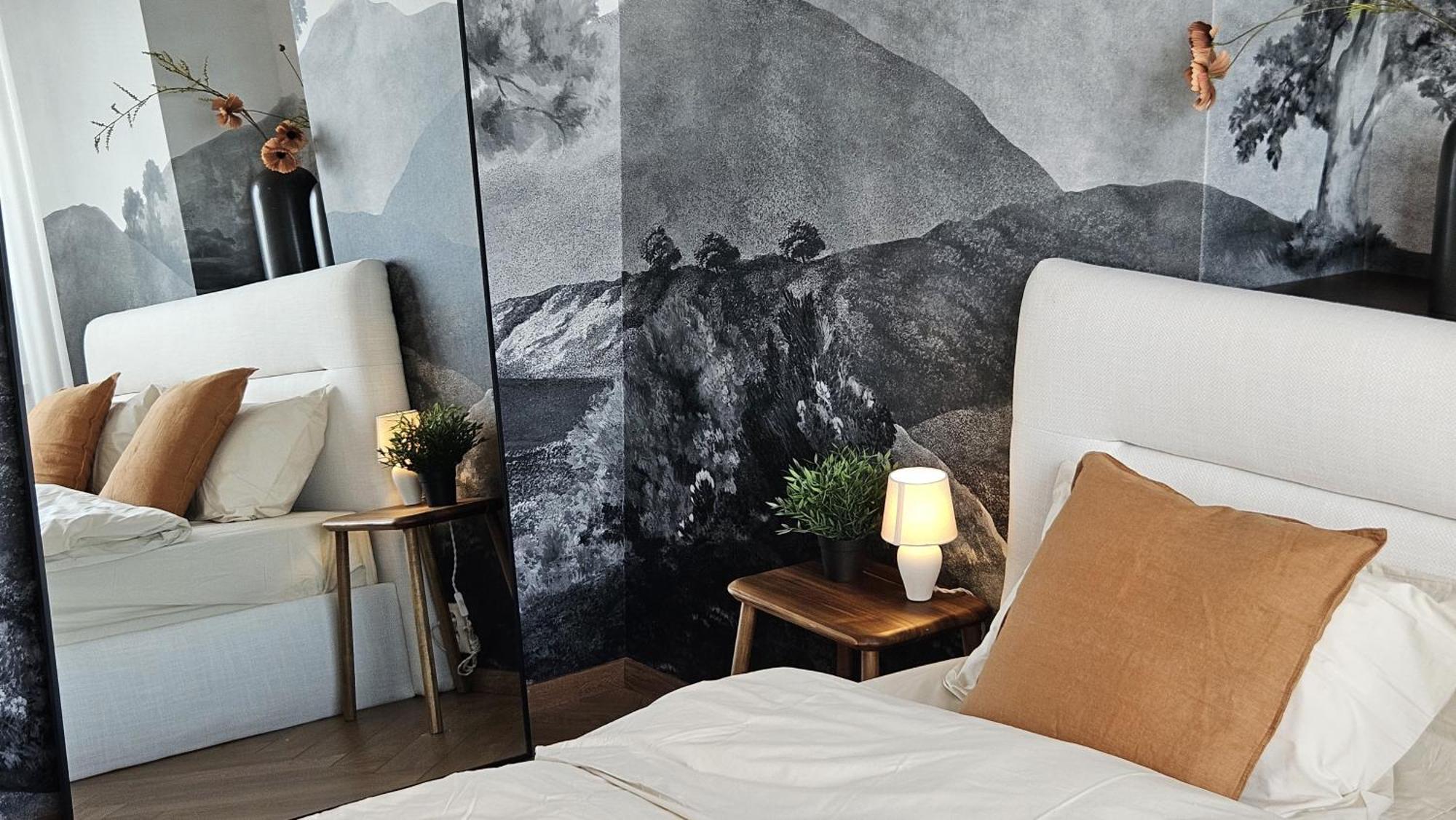 Panorama View Design Apt In Old Town - Free Parking Братислава Екстериор снимка